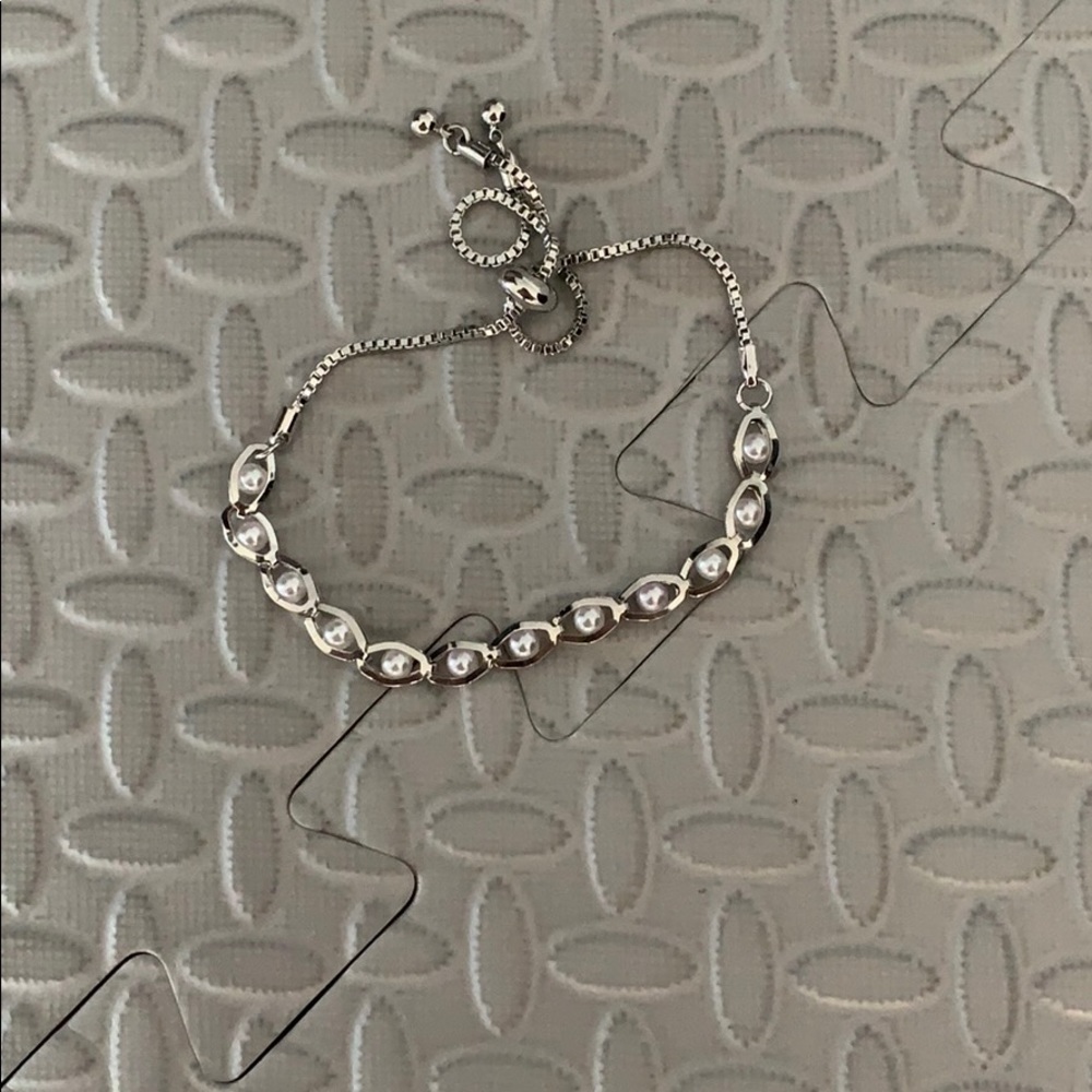 ⚡️2 for 25$⚡️Cute bracelet
